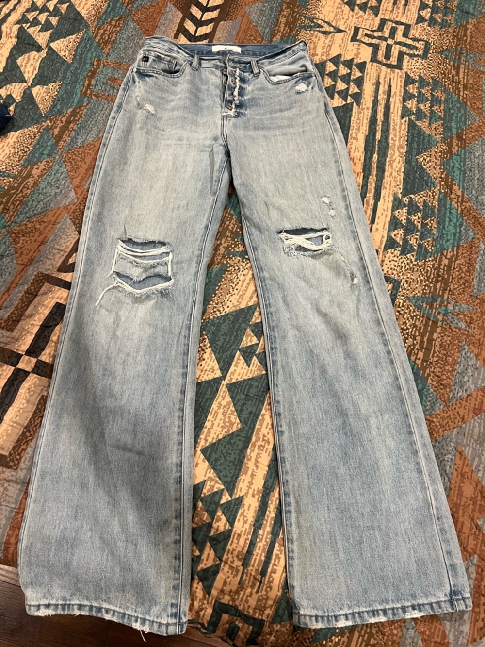 Kancan Light Wash Distressed Women's Jeans